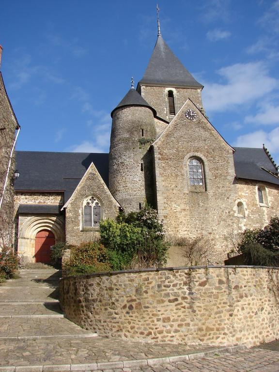 Le Relais De La Caleche Saint-Denis-d'Anjou Exterior photo