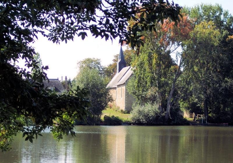 Le Relais De La Caleche Saint-Denis-d'Anjou Exterior photo